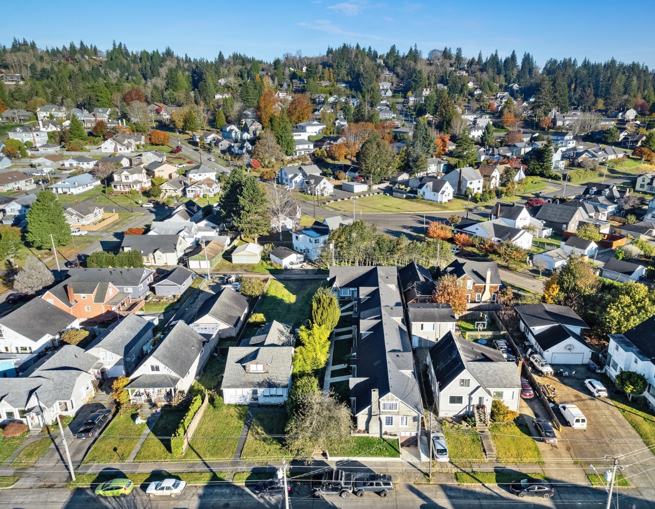 314 W 5th St — aerial view