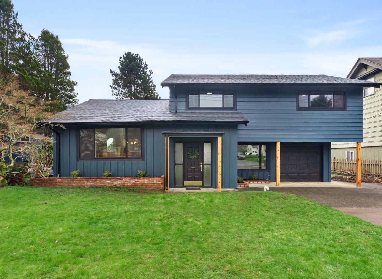 W 5th Street — blue split-level exterior