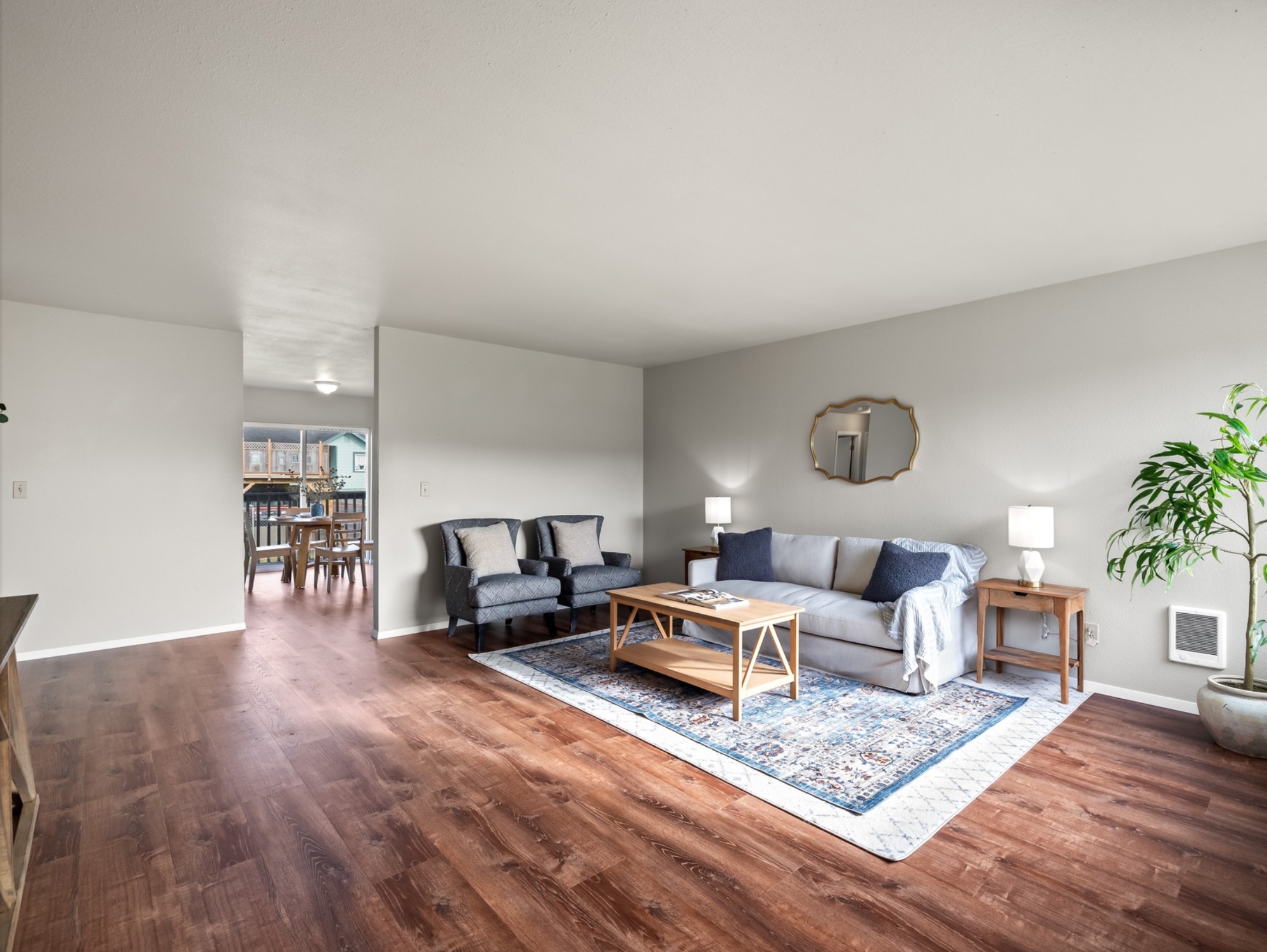 W Marion — living and dining